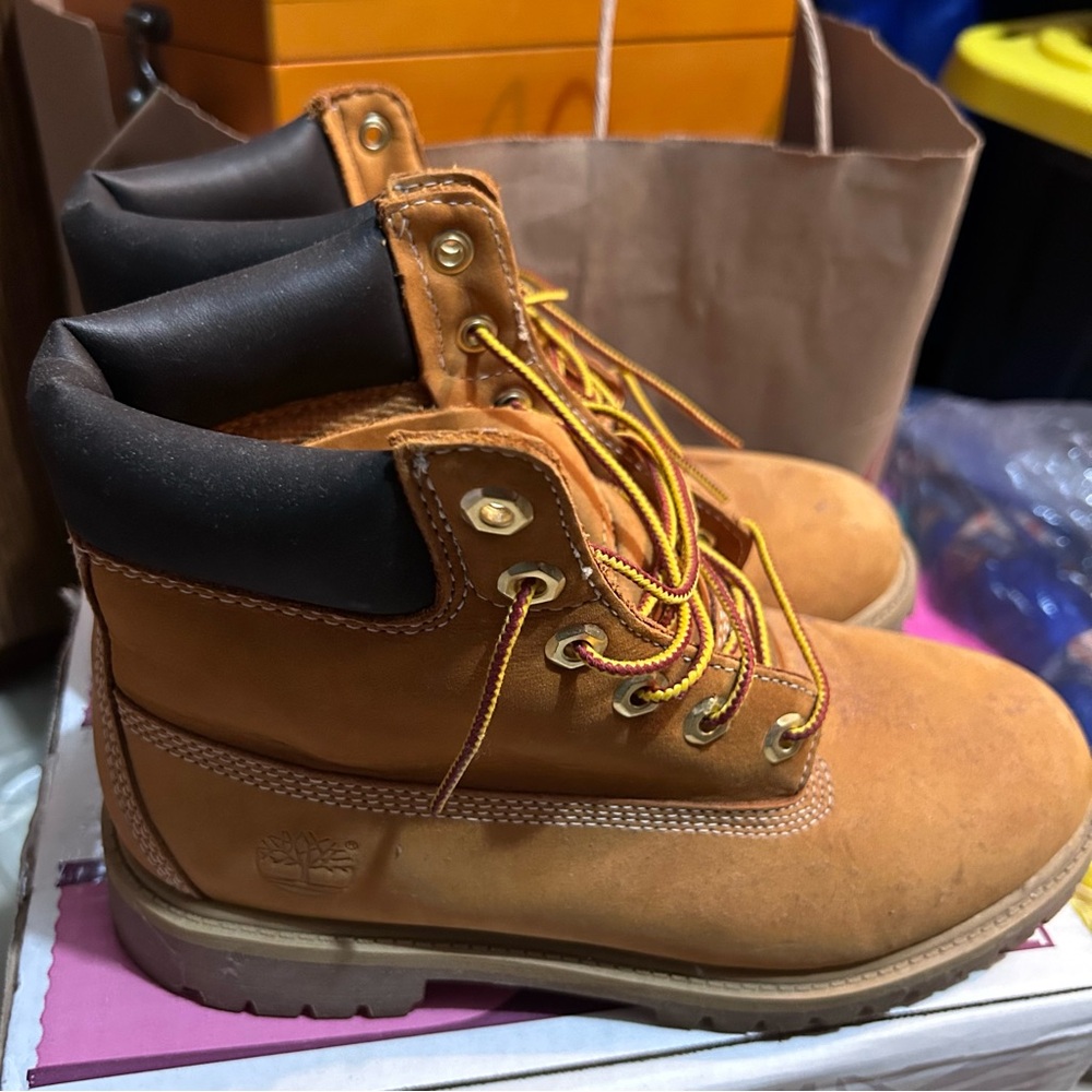 Timberland Women’s Tan Boots